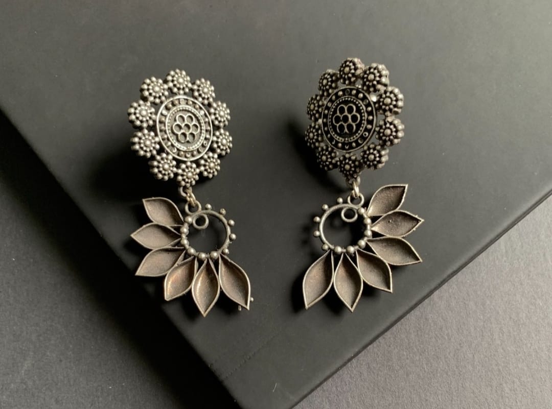 Elegant Antique Oxidized Silver Earrings – Intricate Timeless Design